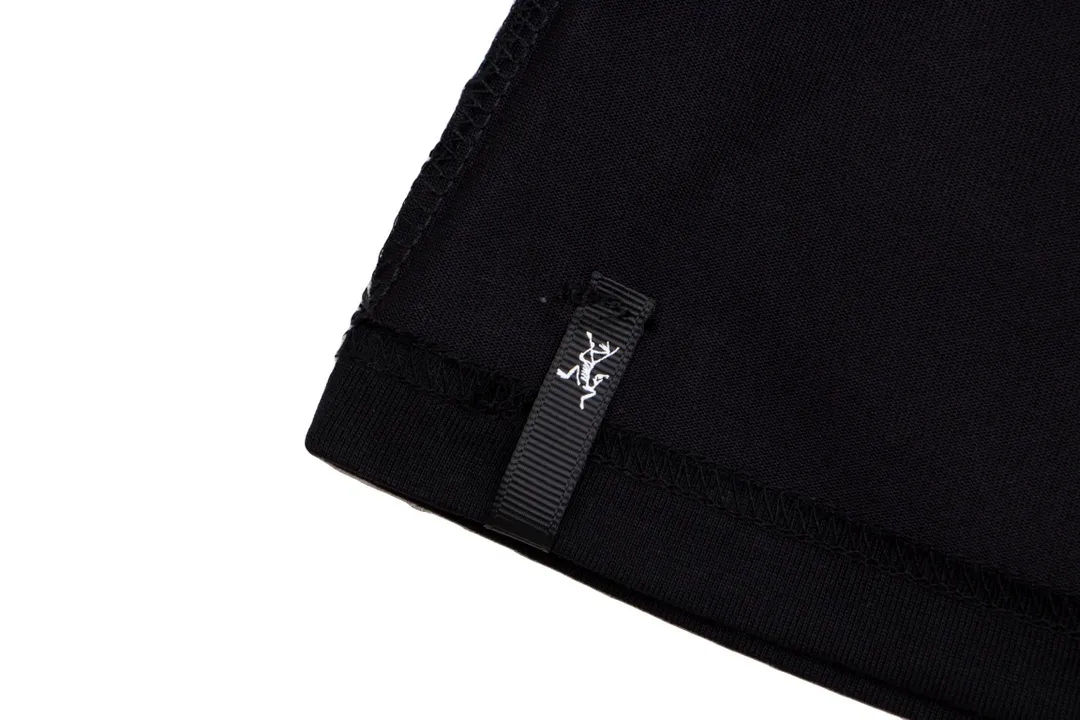 Arc’teryx ARC 23SS T 60 ， g 。 Breathable， ， ， 。 logo ， 。 ， 。 ， ， ， ， 。 Size:XS-L